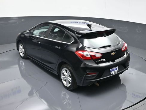 Used 2018 Chevrolet Cruze LT w/ Convenience Package image 47