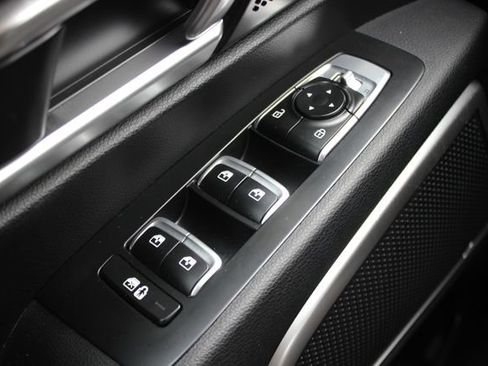 Used 2023 Kia Telluride S AWD/4WD image 20