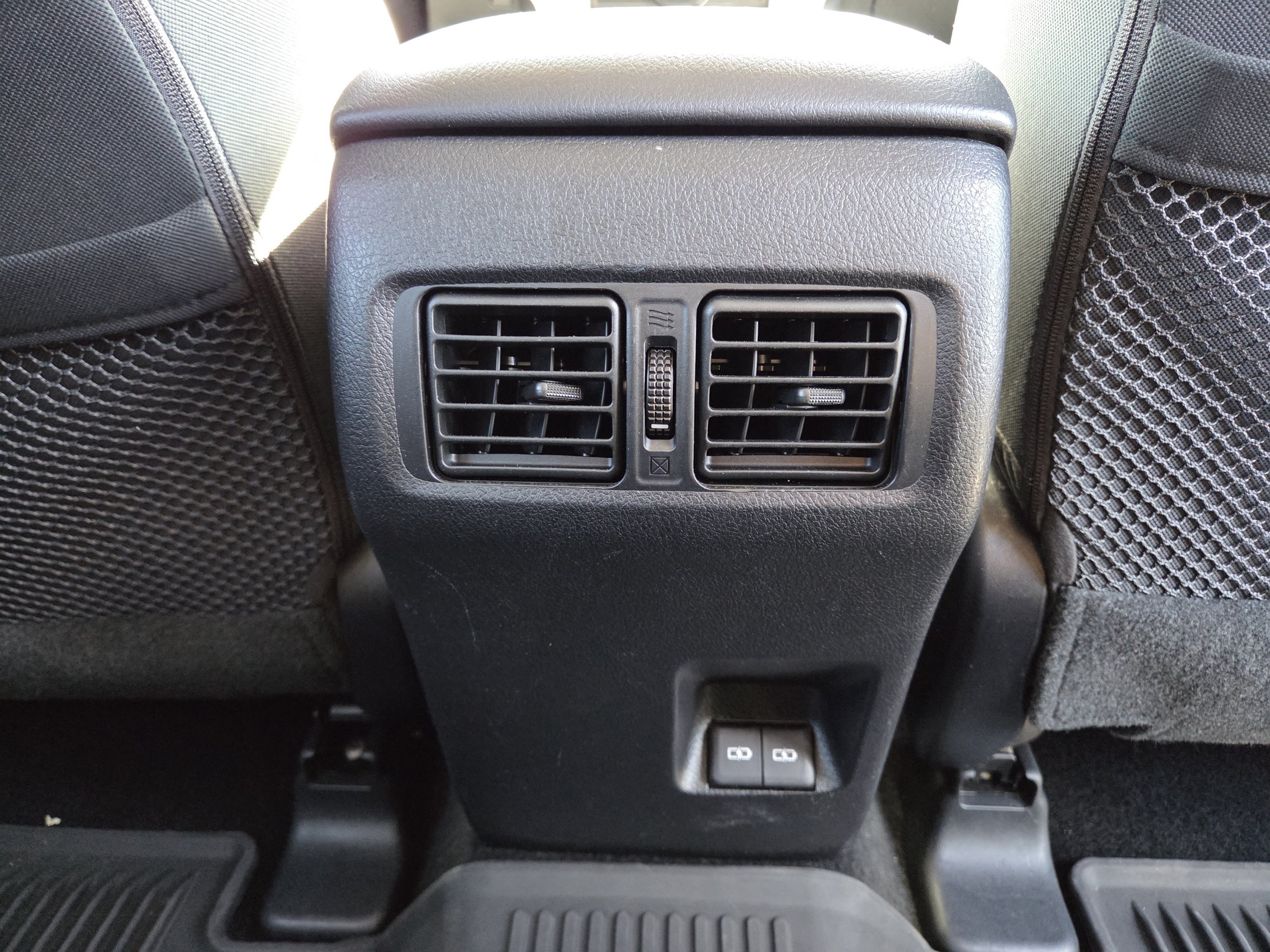 Certified 2023 Toyota 4Runner SR5 AWD/4WD image 31