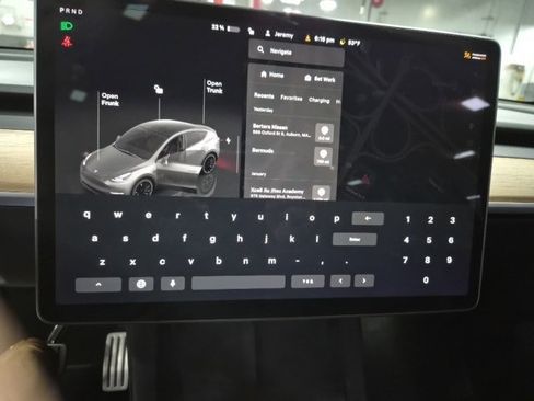 Used 2022 Tesla Model Y Performance image 20