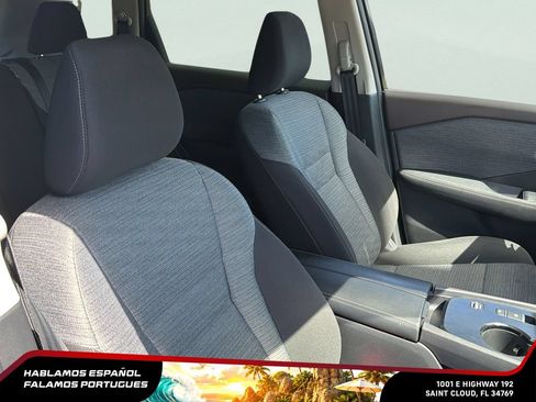 Used 2023 Nissan Rogue SV FWD image 30