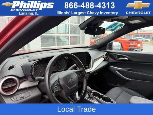 Used 2024 Chevrolet Trax RS w/ Driver Confidence Package image 4
