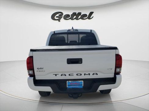 Certified 2023 Toyota Tacoma SR AWD/4WD image 5