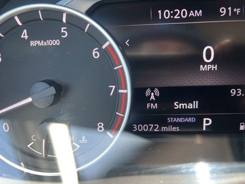Used 2025 Nissan Rogue SV FWD image 9