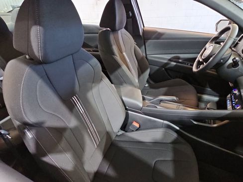 New 2025 Hyundai Elantra Sport image 10