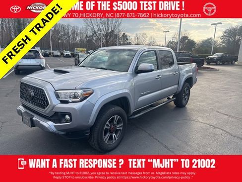 Used 2019 Toyota Tacoma TRD Sport image 1