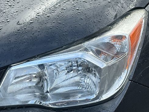 Used 2015 Subaru Forester 2.5i Limited image 10