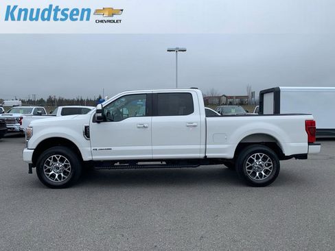 Used 2022 Ford F350 Lariat w/ Lariat Ultimate Package image 4