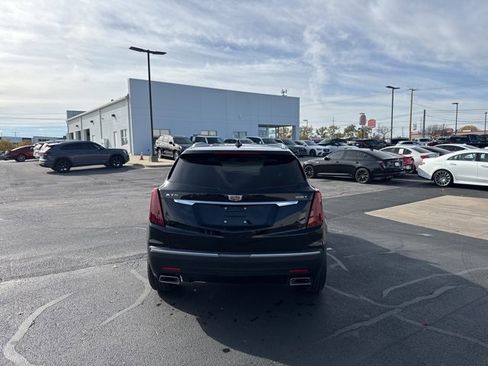 Used 2025 Cadillac XT5 Luxury image 4