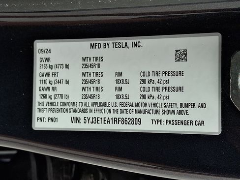 Used 2024 Tesla Model 3 Standard Range RWD image 27