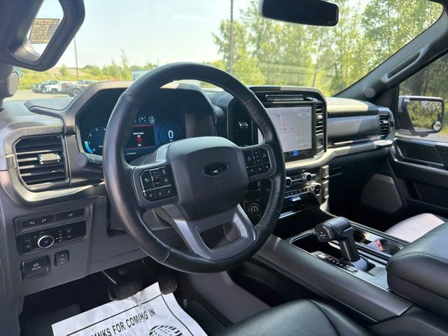 Used 2024 Ford F150 Lariat AWD/4WD image 19