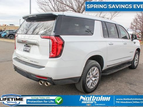 Used 2023 GMC Yukon XL Denali AWD/4WD image 8