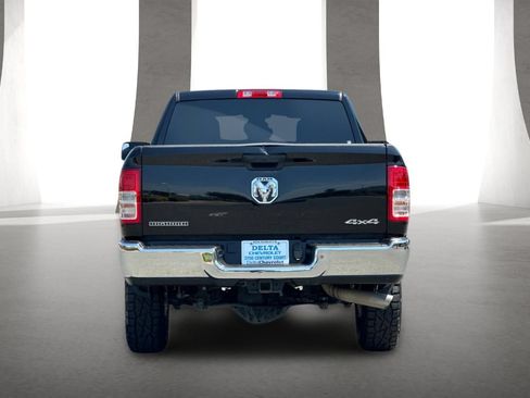 Used 2022 RAM 2500 Big Horn AWD/4WD image 5