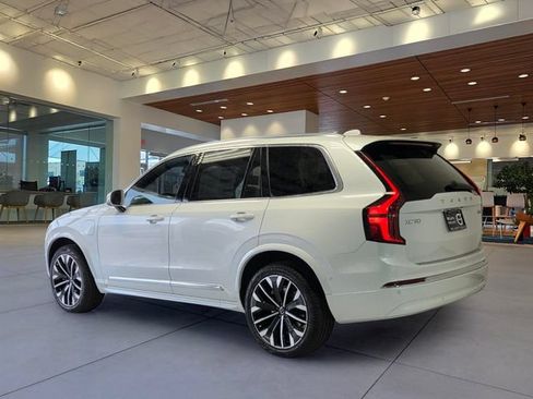 New 2026 Volvo XC90 T8 Plus w/ Protection Package Premier AWD/4WD image 3