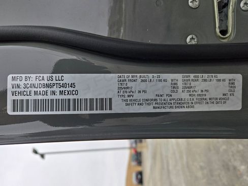 Used 2023 Jeep Compass Latitude w/ Mopar Graphics Package image 32