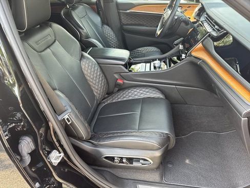 Certified 2022 Jeep Grand Cherokee Summit AWD/4WD image 15