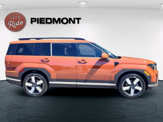 Used 2024 Hyundai Santa Fe Limited FWD image 4