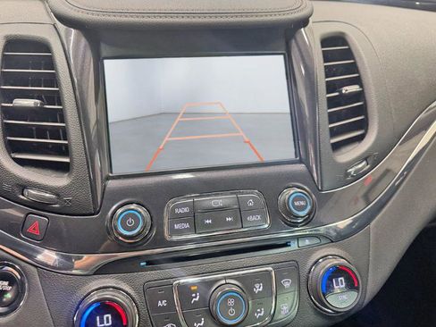 Used 2018 Chevrolet Impala Premier image 14