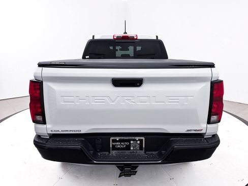Used 2024 Chevrolet Colorado ZR2 AWD/4WD image 16