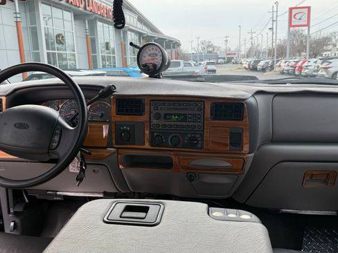 Used 1999 Ford F350 4x4 Crew Cab DRW Super Duty image 46