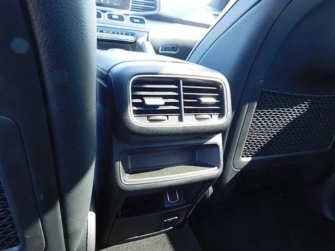 Used 2022 Mercedes-Benz GLE 350 4MATIC image 14