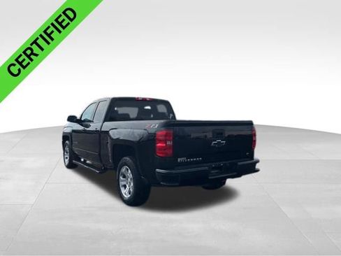 Used 2018 Chevrolet Silverado 1500 LT w/ All Star Edition image 4