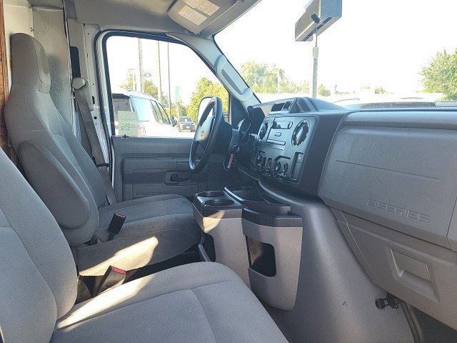 Used 2018 Ford E-350 and Econoline 350 Super Duty w/ Power Windows & Locks Group RWD image 10