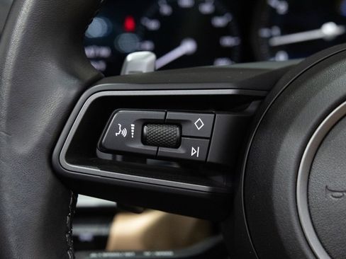 Used 2024 Porsche 911 Carrera image 42