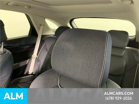 Used 2024 Genesis Electrified GV70 Advanced image 17