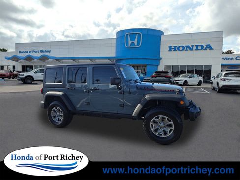 Used 2014 Jeep Wrangler Unlimited Rubicon w/ Connectivity Group image 1