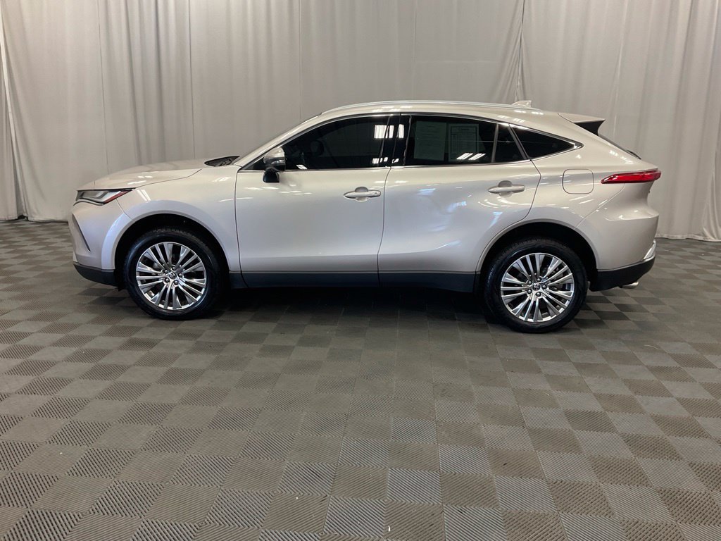 Used 2023 Toyota Venza Limited AWD/4WD image 13