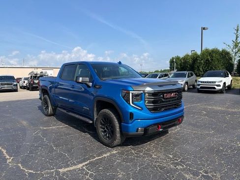 Used 2024 GMC Sierra 1500 AT4 w/ Technology Package AWD/4WD image 2