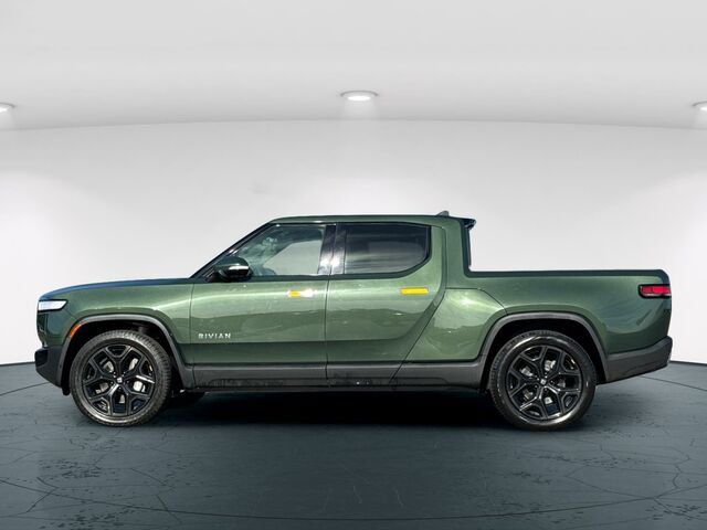 Used 2023 Rivian R1T Adventure Dual AWD/4WD image 4