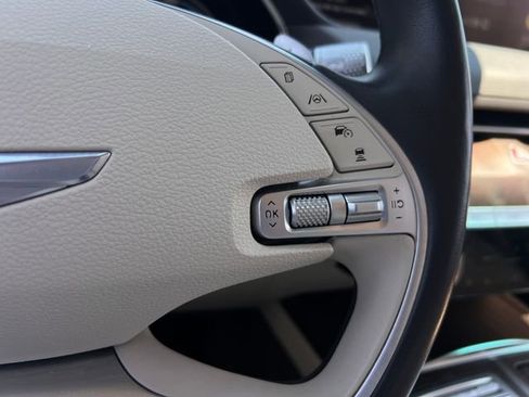 Used 2022 Genesis G80 2.5T w/ Prestige Package image 25