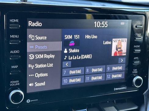 Used 2022 Toyota Corolla Cross LE image 17