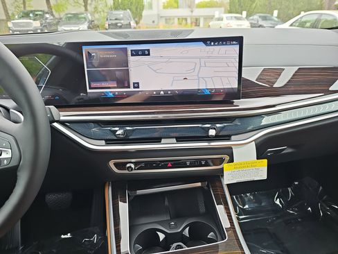 New 2026 BMW X5 xDrive40i AWD/4WD image 22