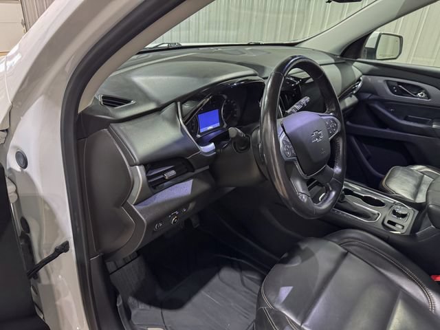 Used 2021 Chevrolet Traverse RS AWD/4WD image 13