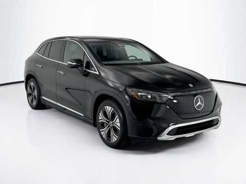 Used 2024 Mercedes-Benz EQE 350+ SUV image 3