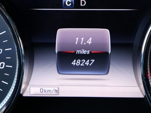 Used 2018 Mercedes-Benz E 300 E 300 image 23