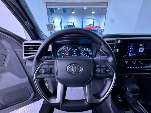 Used 2025 Toyota Tundra SR5 AWD/4WD image 15