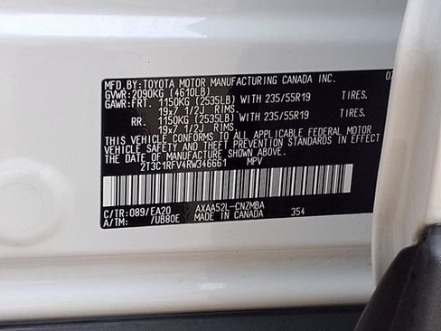 Used 2024 Toyota RAV4 XLE Premium FWD image 10