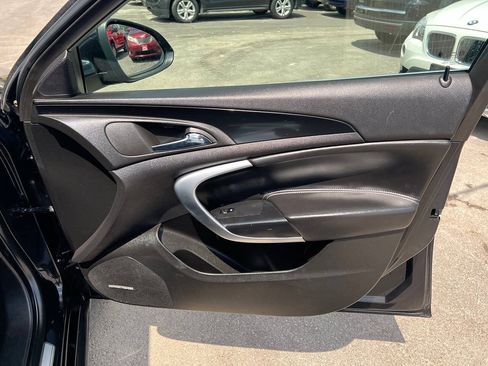 Used 2012 Buick Regal Premium FWD image 25