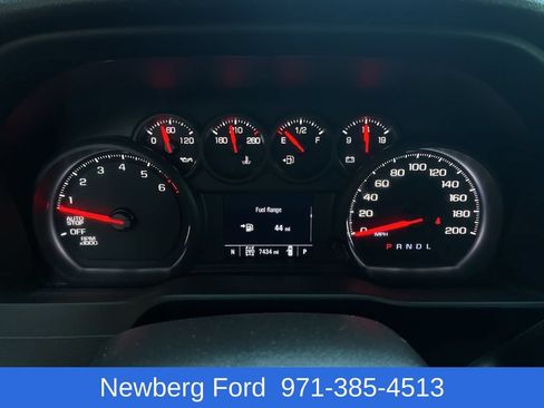 Used 2024 Chevrolet Silverado 1500 W/T w/ Z71 Off-Road Package AWD/4WD image 17