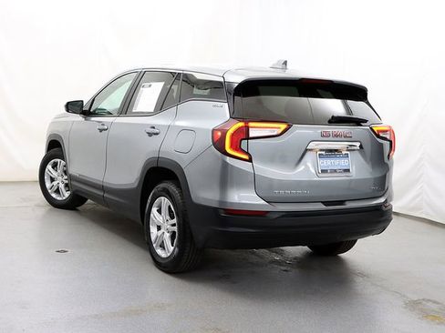 Certified 2024 GMC Terrain SLE image 8