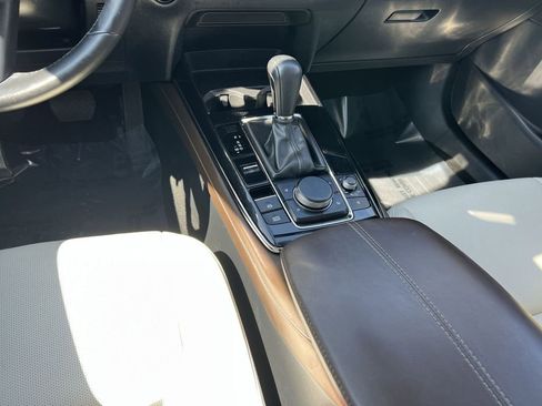 Used 2023 MAZDA CX-30 AWD 2.5 S w/ Premium Package image 23