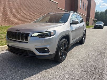 Used 2019 Jeep Cherokee Latitude Plus
