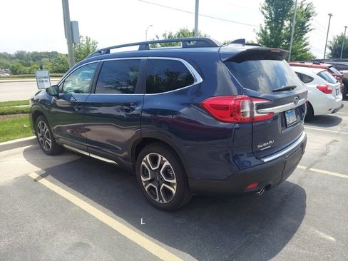 Used 2024 Subaru Ascent Limited w/ Technology Package AWD/4WD image 5