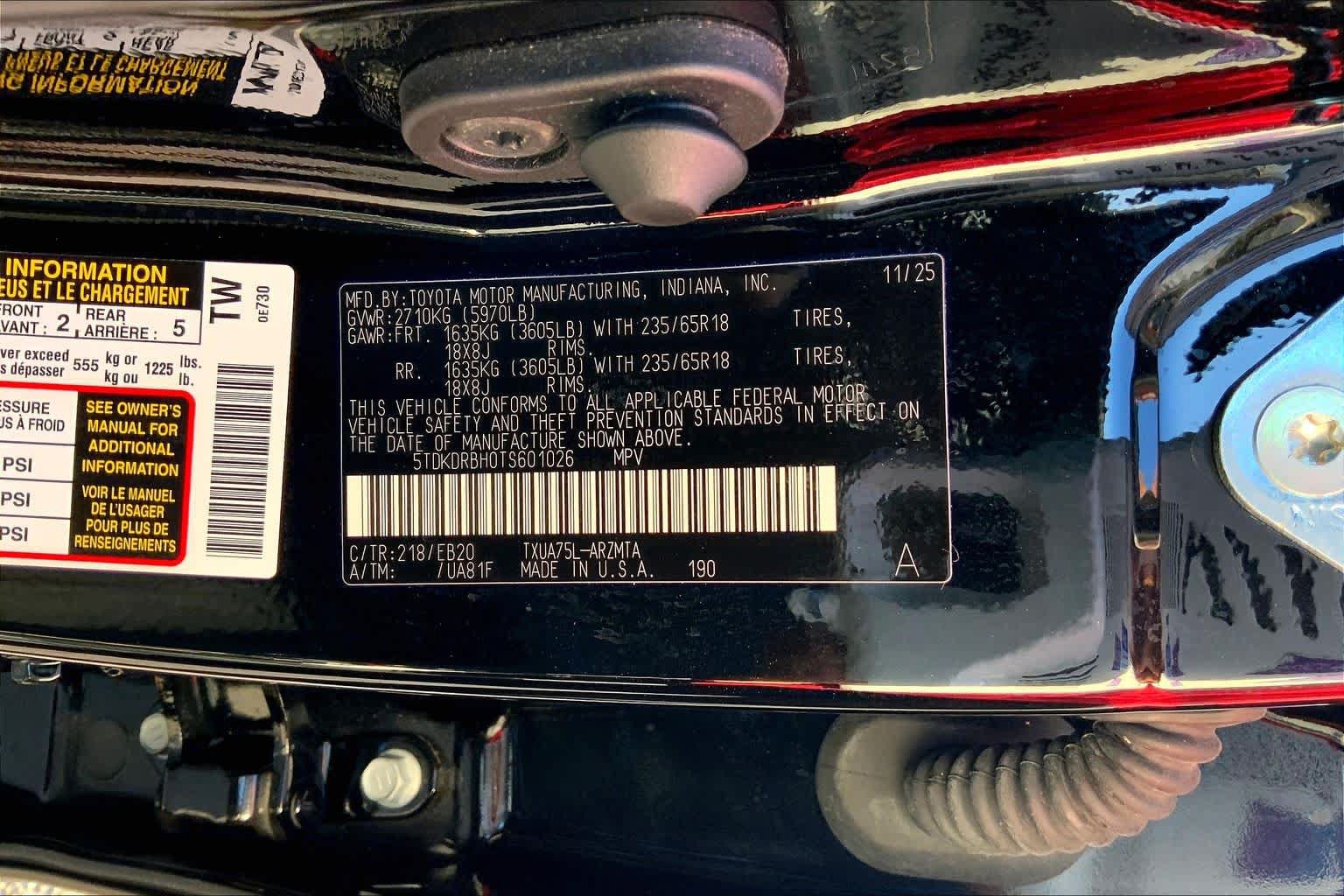 Used 2026 Toyota Highlander XLE AWD/4WD image 32