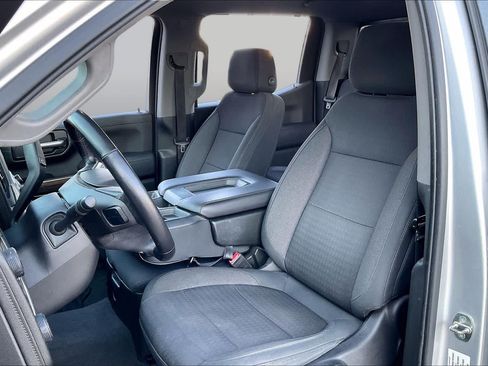 Used 2020 Chevrolet Silverado 1500 LT w/ Texas Edition AWD/4WD image 9