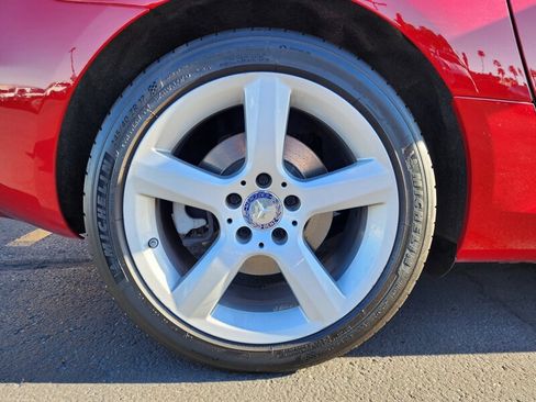 Used 2015 Mercedes-Benz SLK 250 w/ Premium Package image 30